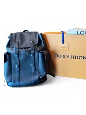 Louis Vuitton Christopher MM Backpack – Black Epi Leather, Full Set